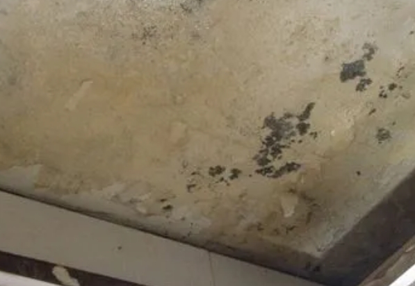 迎泽阳台漏水维修公司分享下迎泽卫生间渗水维修需要注意哪些问题。